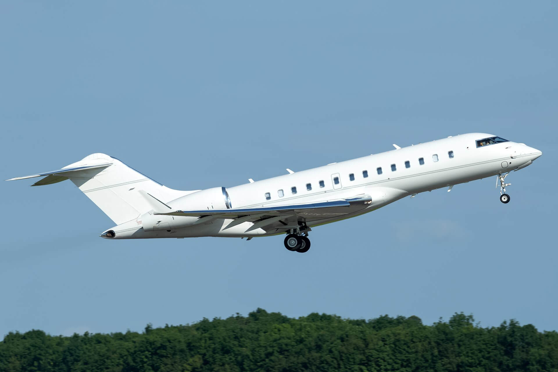 Private Jet & Helicopter Brokerage visual 2